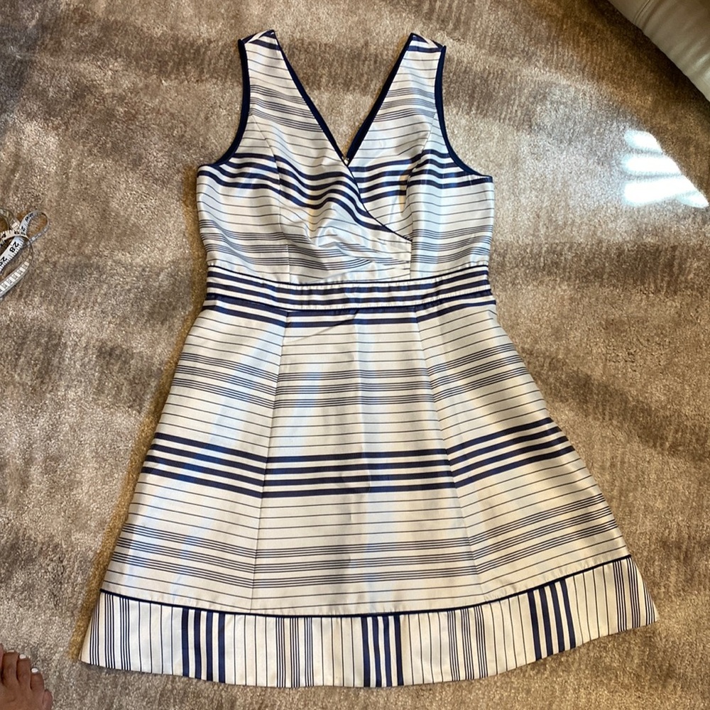Jessica Simpson A-line Navy Striped n white dress back zipper two pockets Sz 12